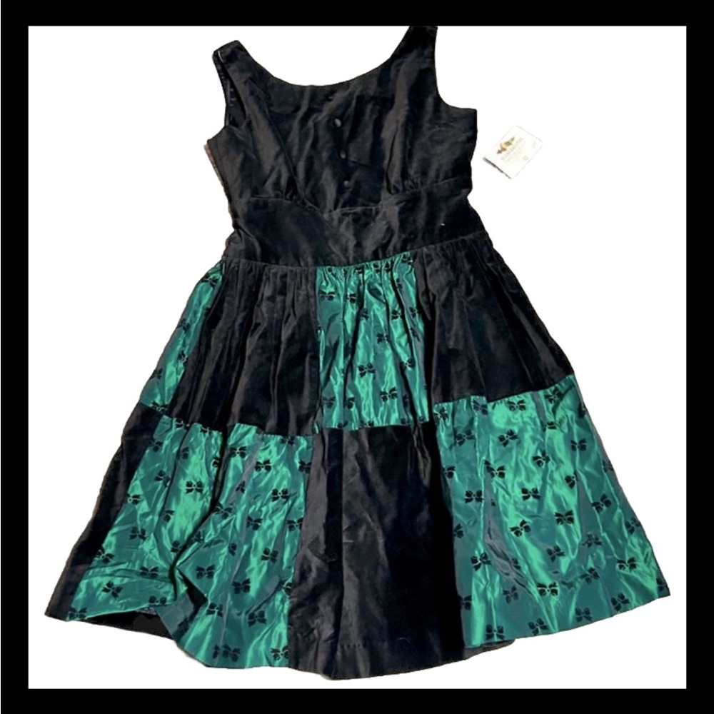 ❤️5/$25❤️ NWT Vintage Susan Bristol Dress Size 12